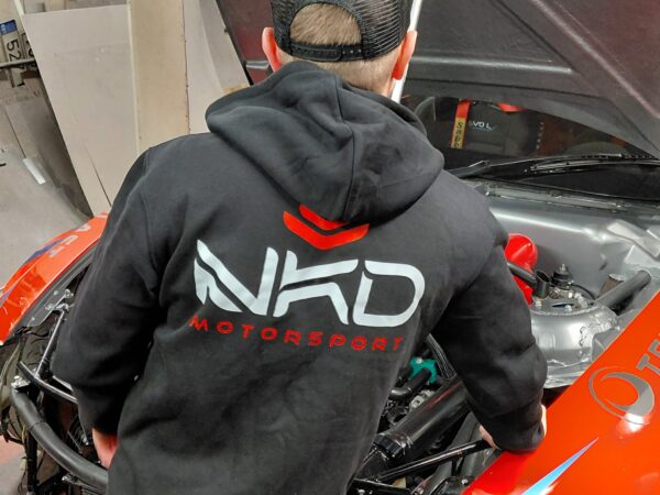 OLDSCHOOL HUPPARI VETOKETJULLA